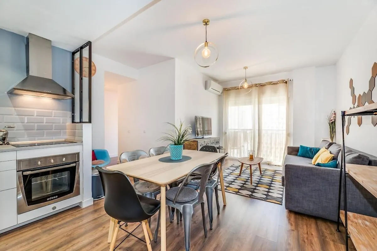 C29 - Trendy Central Apartment With Small Parking And Terrace Malaga 0*,